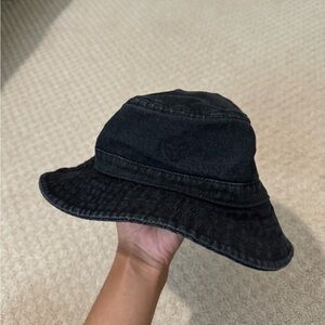 TNA black Jean bucket hat size S/M